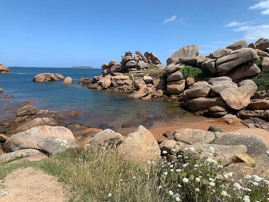 Villa La Petite Bretonne à Plounerin Hébergement de vacances