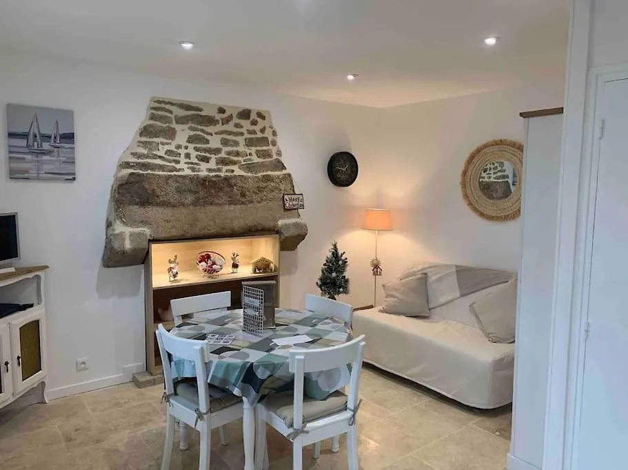 Villa La Petite Bretonne à Plounerin